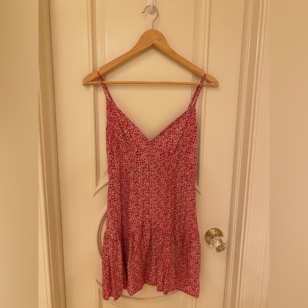 SBetro Mini Spaghetti Strap Floral Sundress in Red